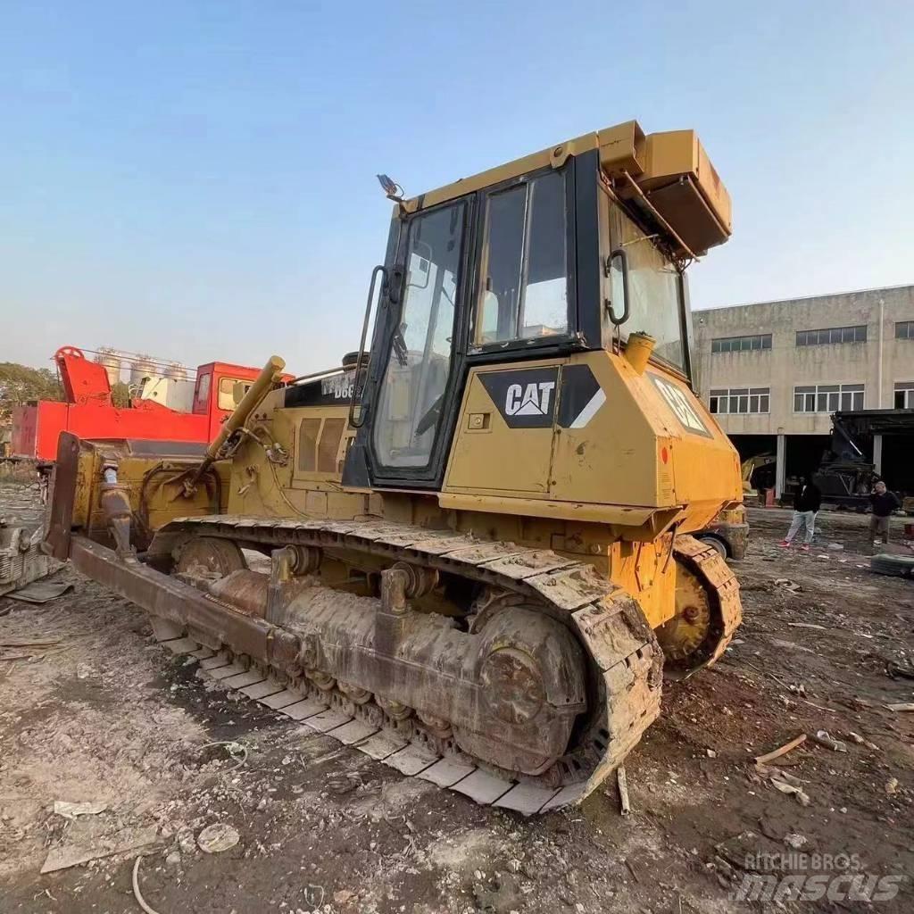 CAT D 6 G Bouteurs sur chenilles