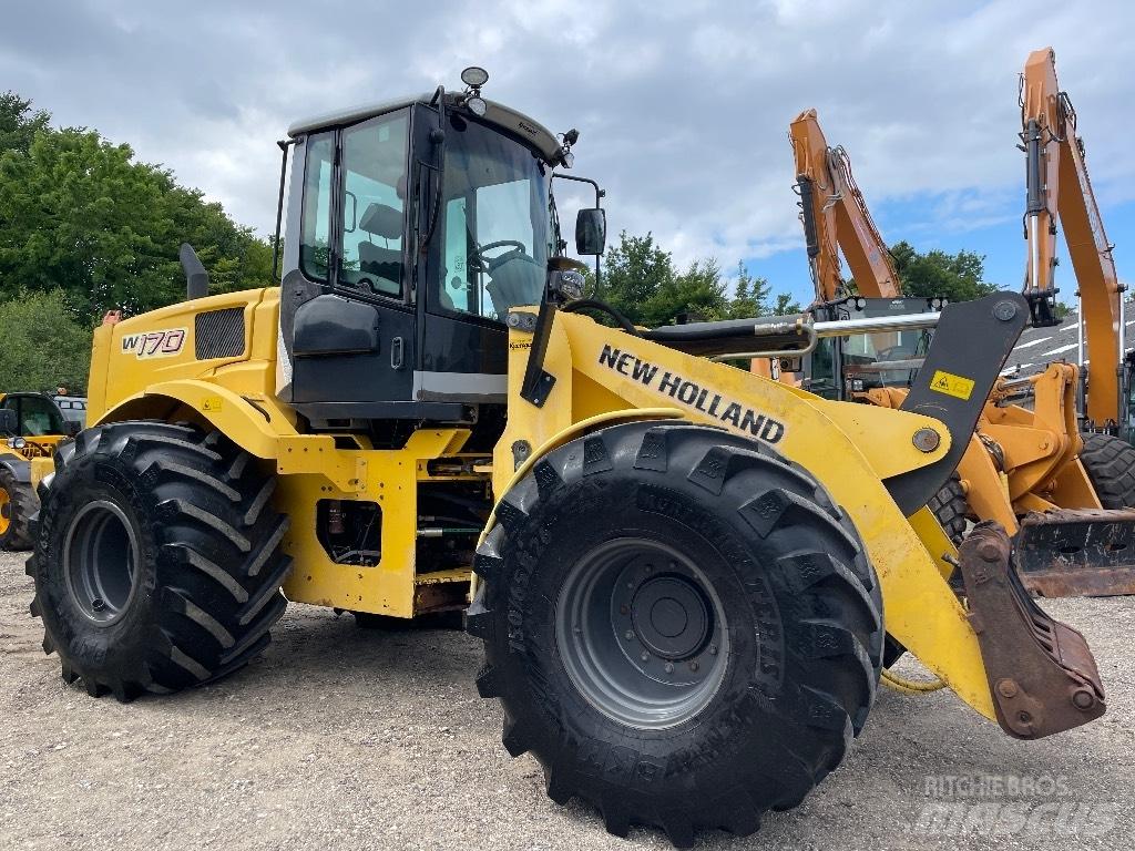 New Holland W 170 Chargeuse sur pneus