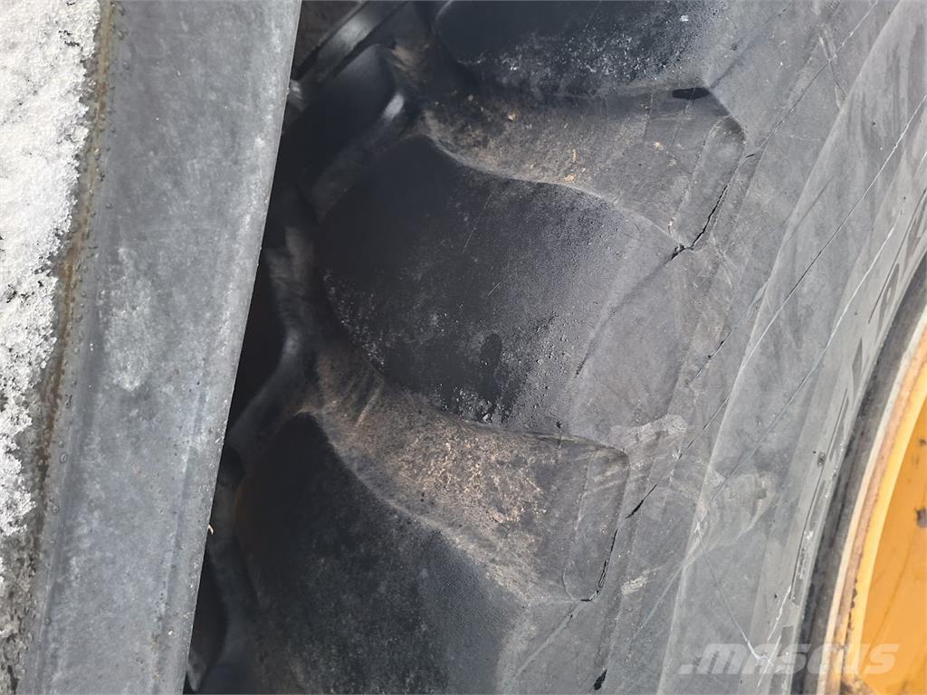 Volvo L180E Chargeuse sur pneus