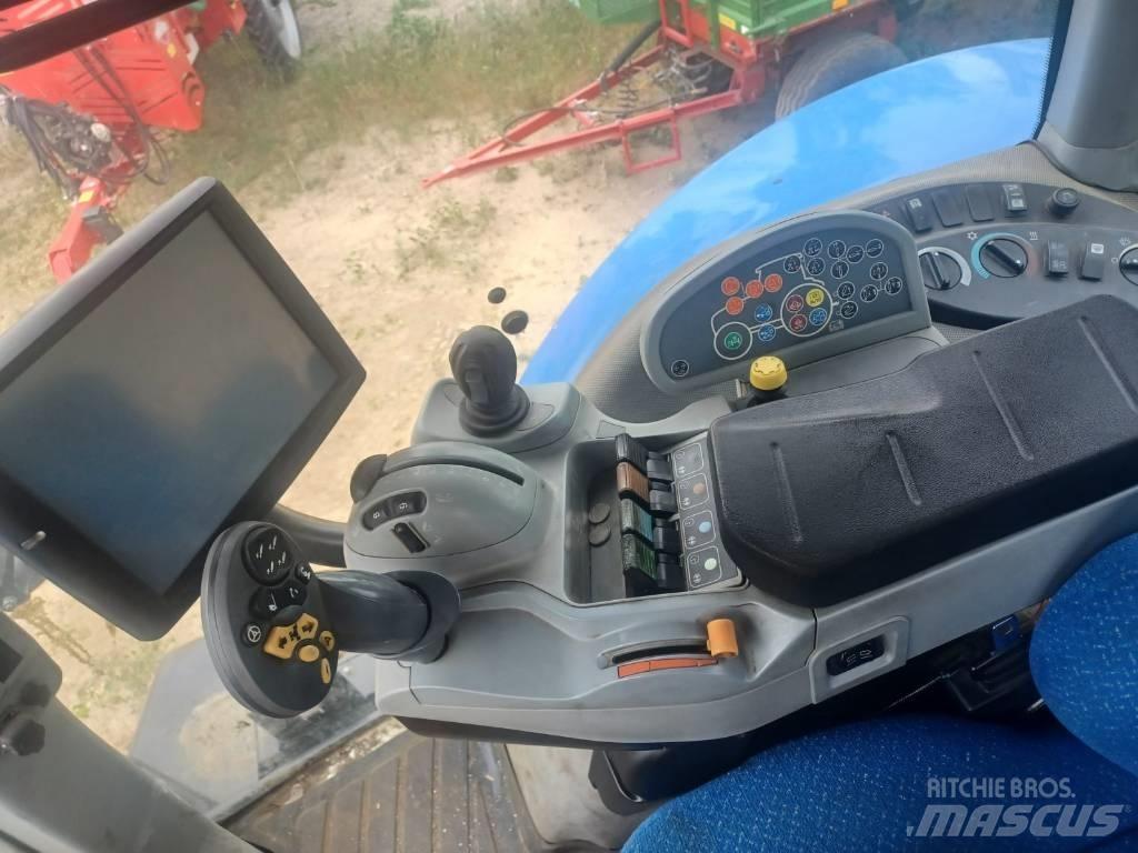 New Holland T 8.390 Tracteur