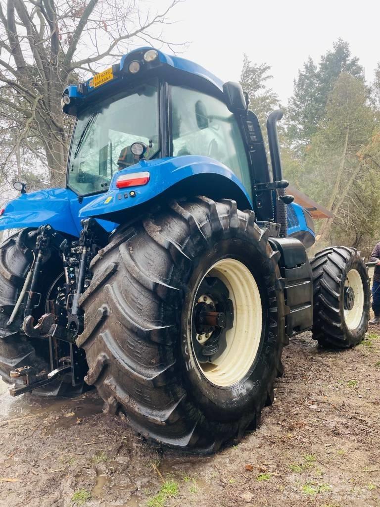 New Holland T 8.390 Tracteur