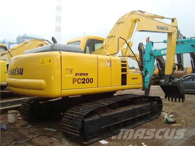 Komatsu PC 200 Pelle sur chenilles