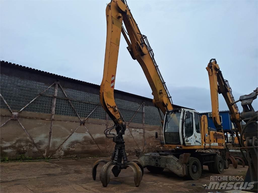 Liebherr A924C 4X4 Construction - Autres