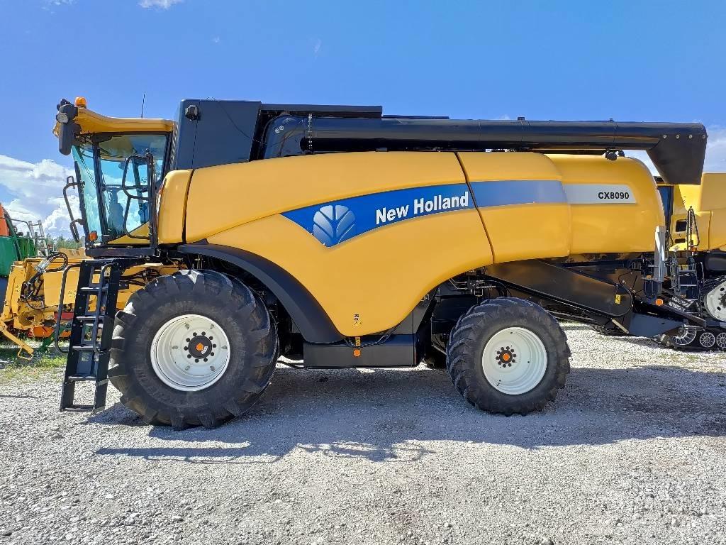 New Holland CX 8090 Moissonneuse batteuse