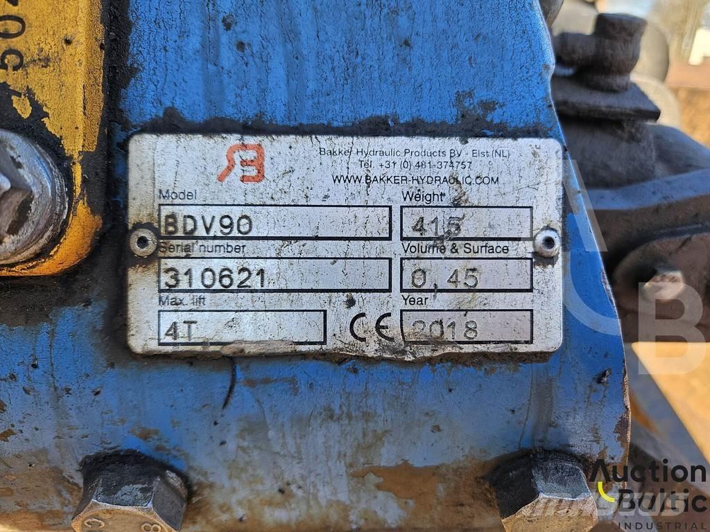 Ginaf X 3335 S Camion benne