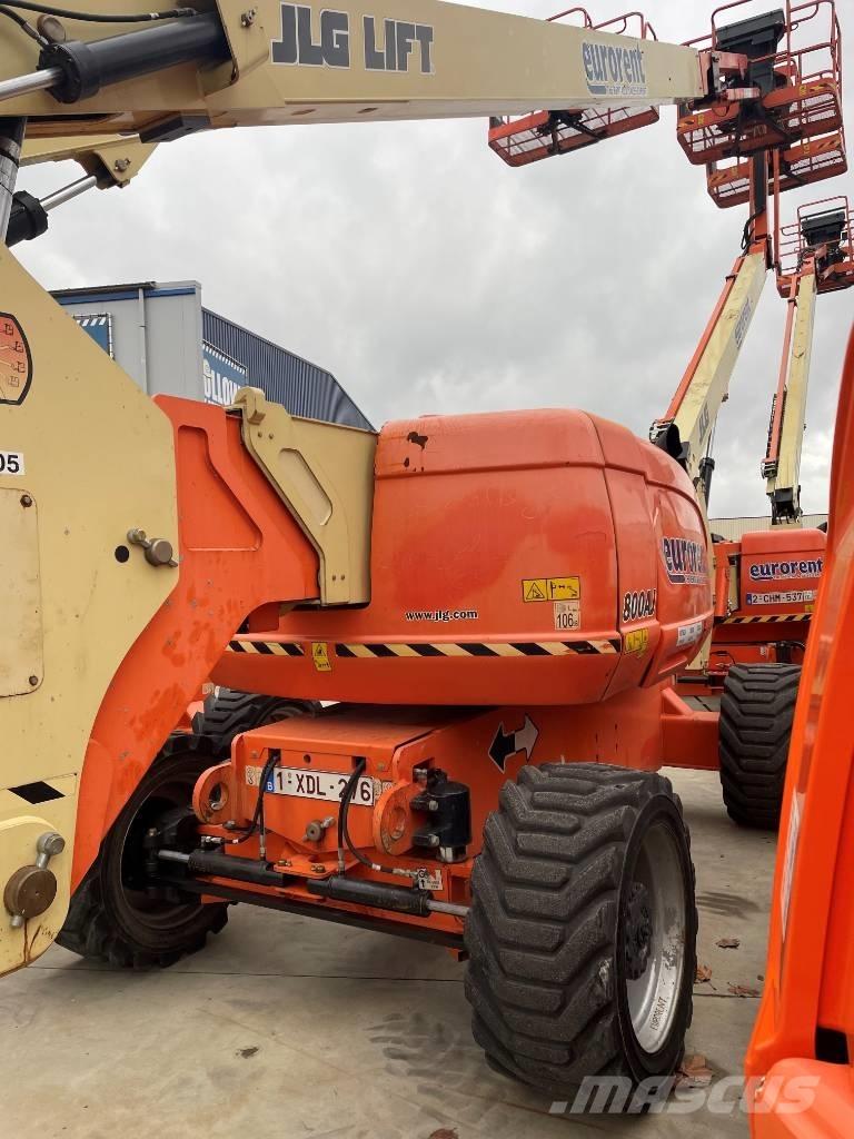 JLG 800 AJ Nacelles articulées