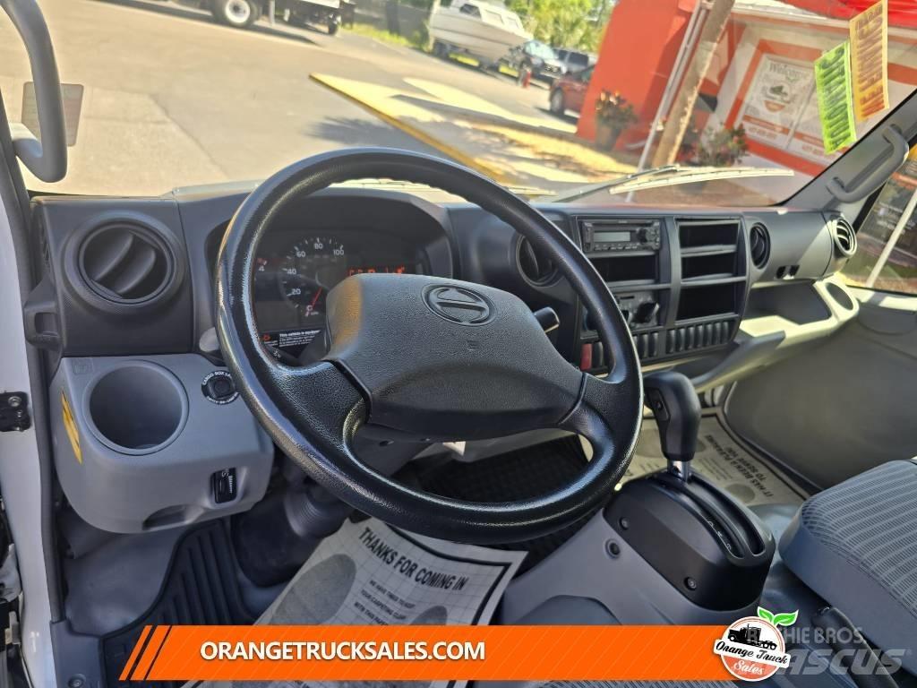 Hino 195 Camion Fourgon
