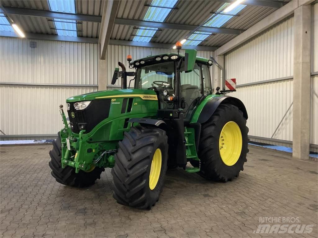 John Deere 6R 215 Tracteur