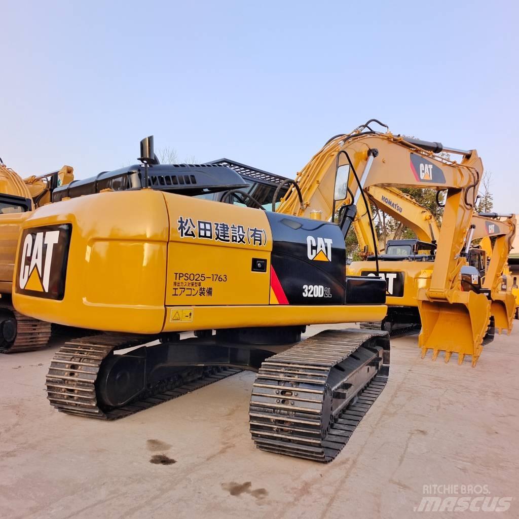 CAT 320DL Pelle sur chenilles