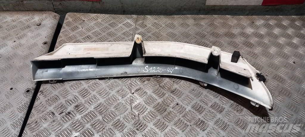 Scania G 400   1431931 Cabines