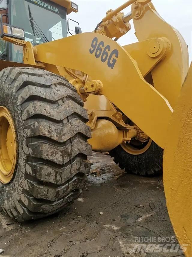 CAT 966G Chargeuse sur pneus