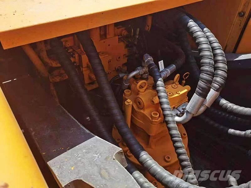 Sany SY 335 LC Pelle sur chenilles