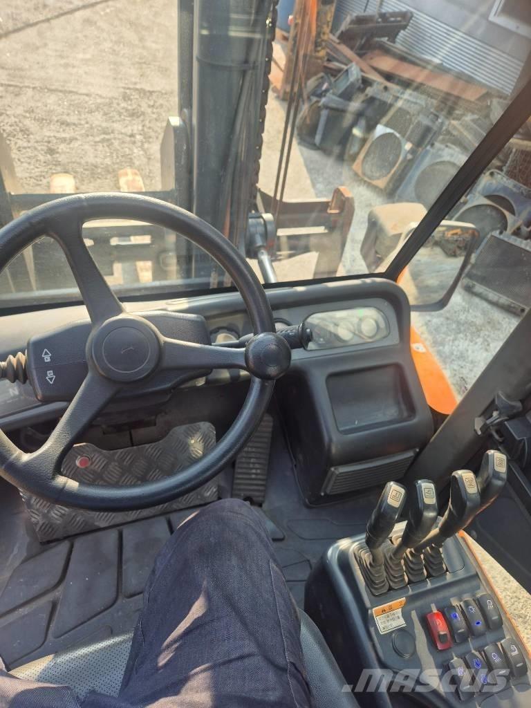 Hyundai 160 D-7 E Chariots diesel