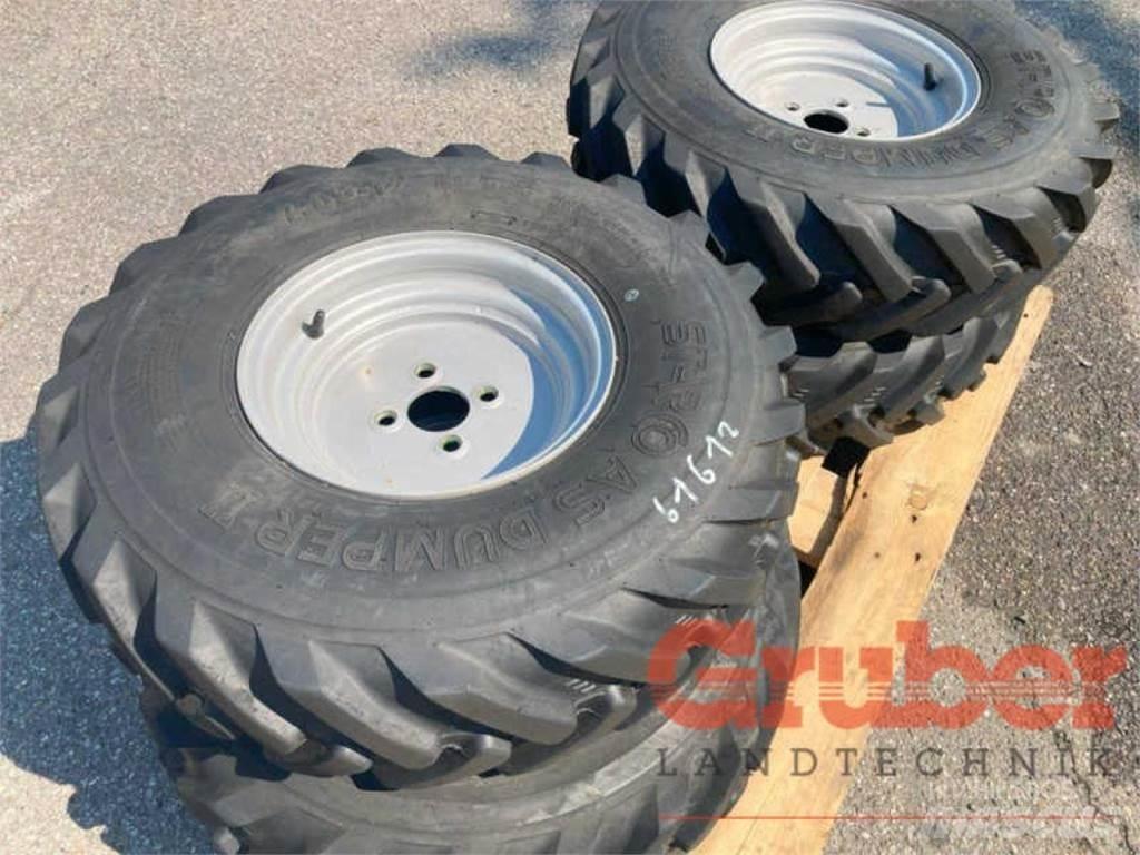 Striegel Bereifung Remorque autochargeuse