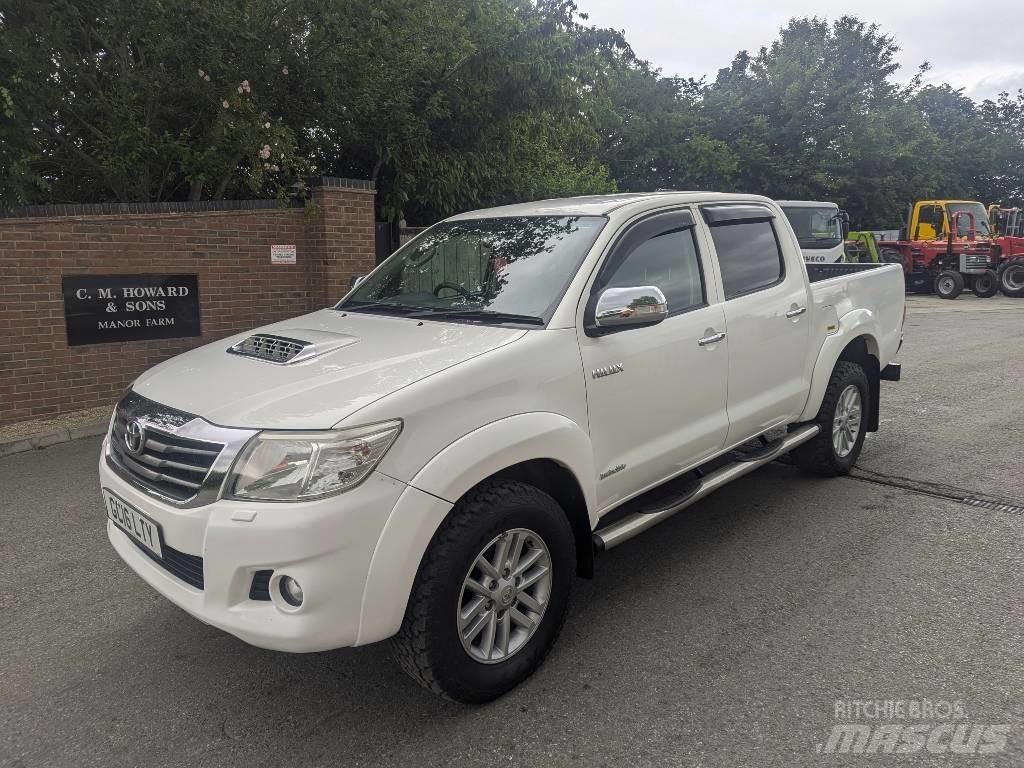 Toyota Hilux Utilitaire benne