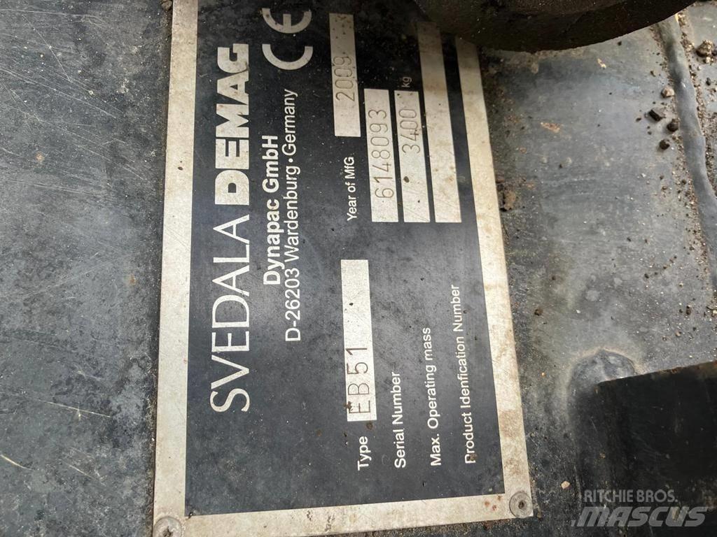 Demag DF 115 C Finisseur