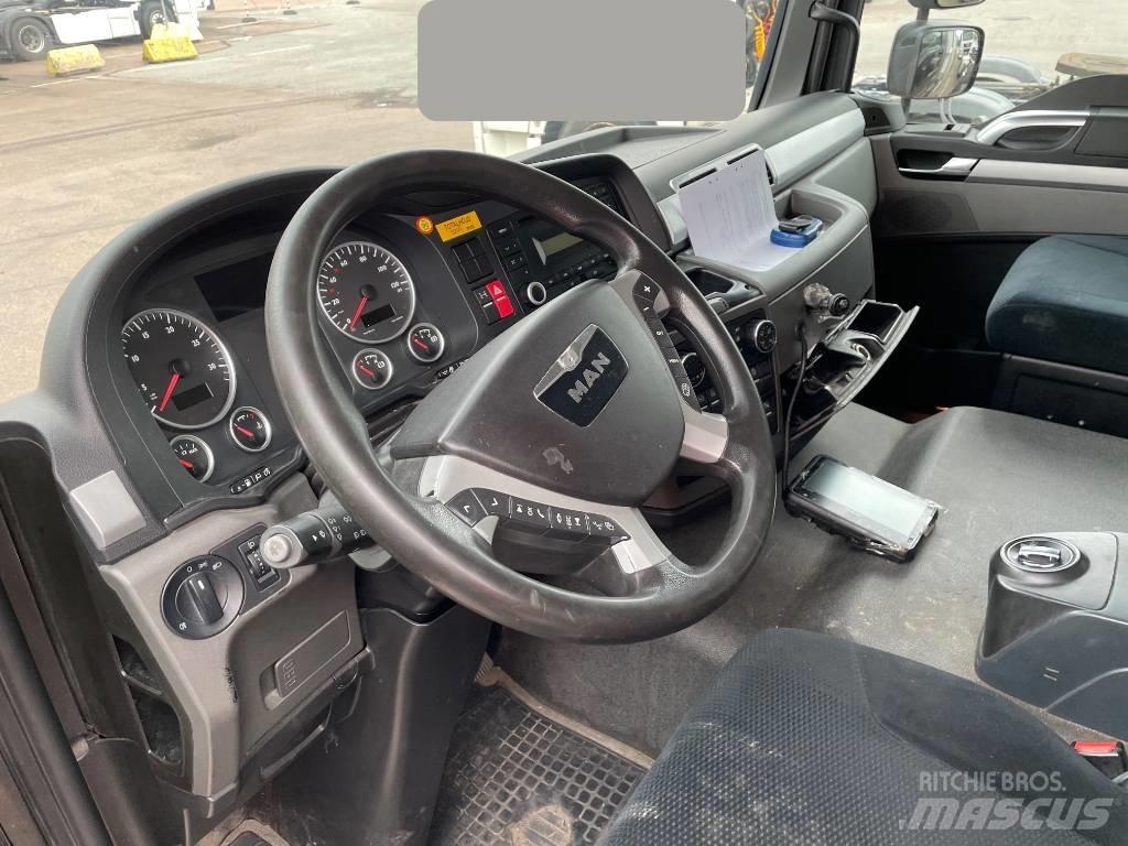 MAN TGL 12.220 BL Camion frigorifique