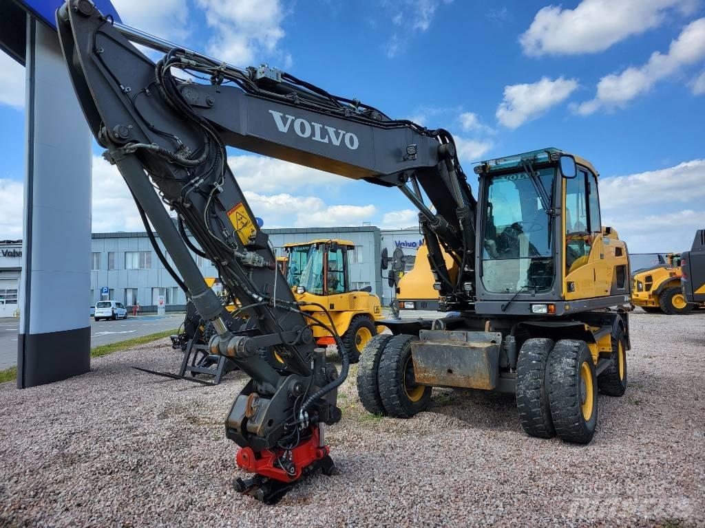 Volvo EW 160 D Pelle sur pneus