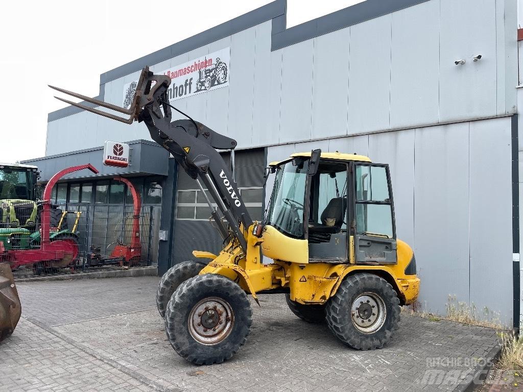 Volvo L 30 B Chargeuse sur pneus
