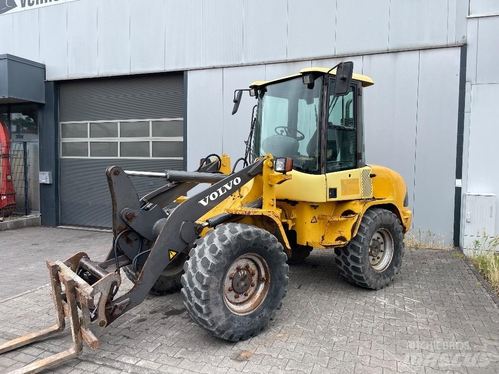 Volvo L 30 B Chargeuse sur pneus