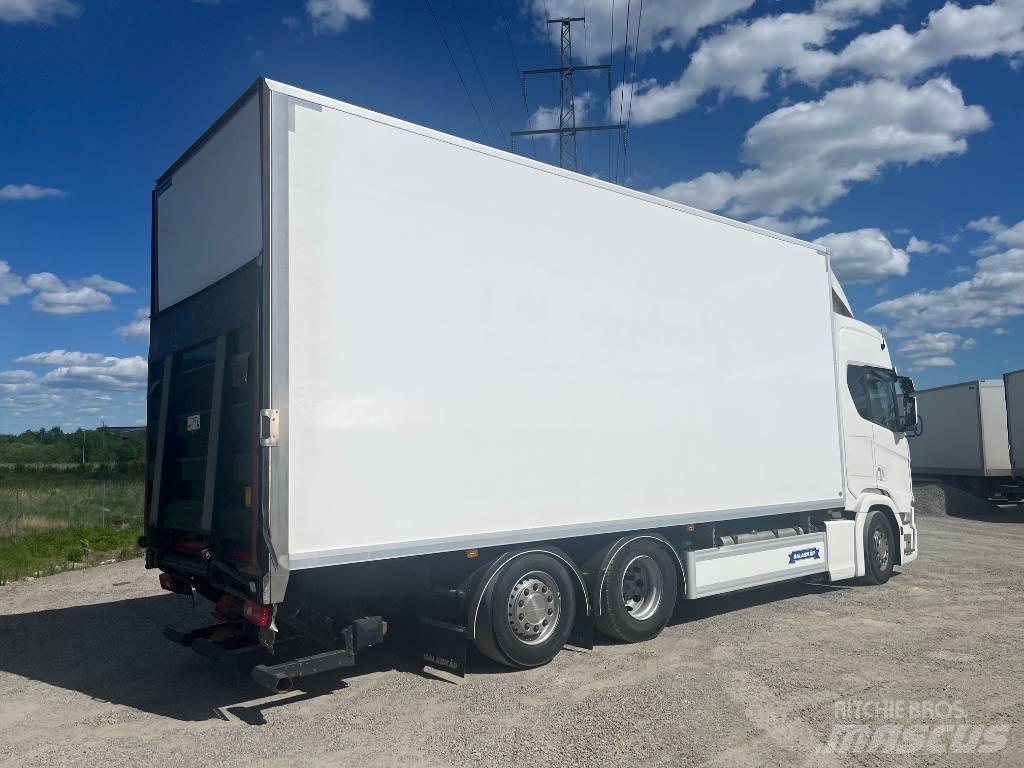 Scania R540B6X2*4NB Camion Fourgon