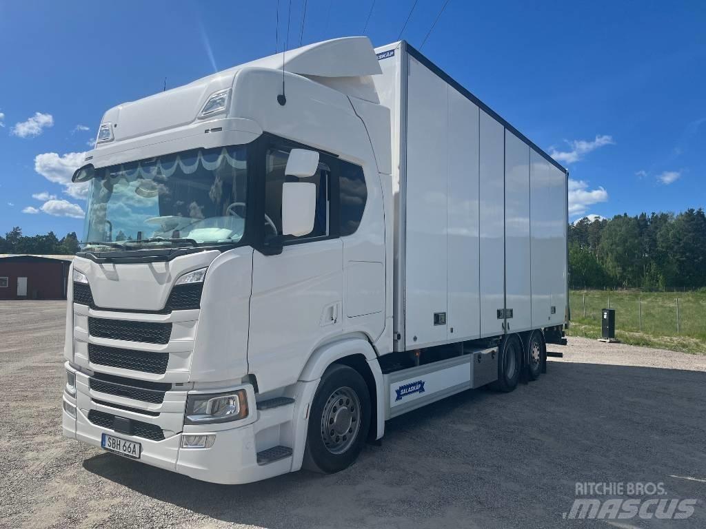 Scania R540B6X2*4NB Camion Fourgon