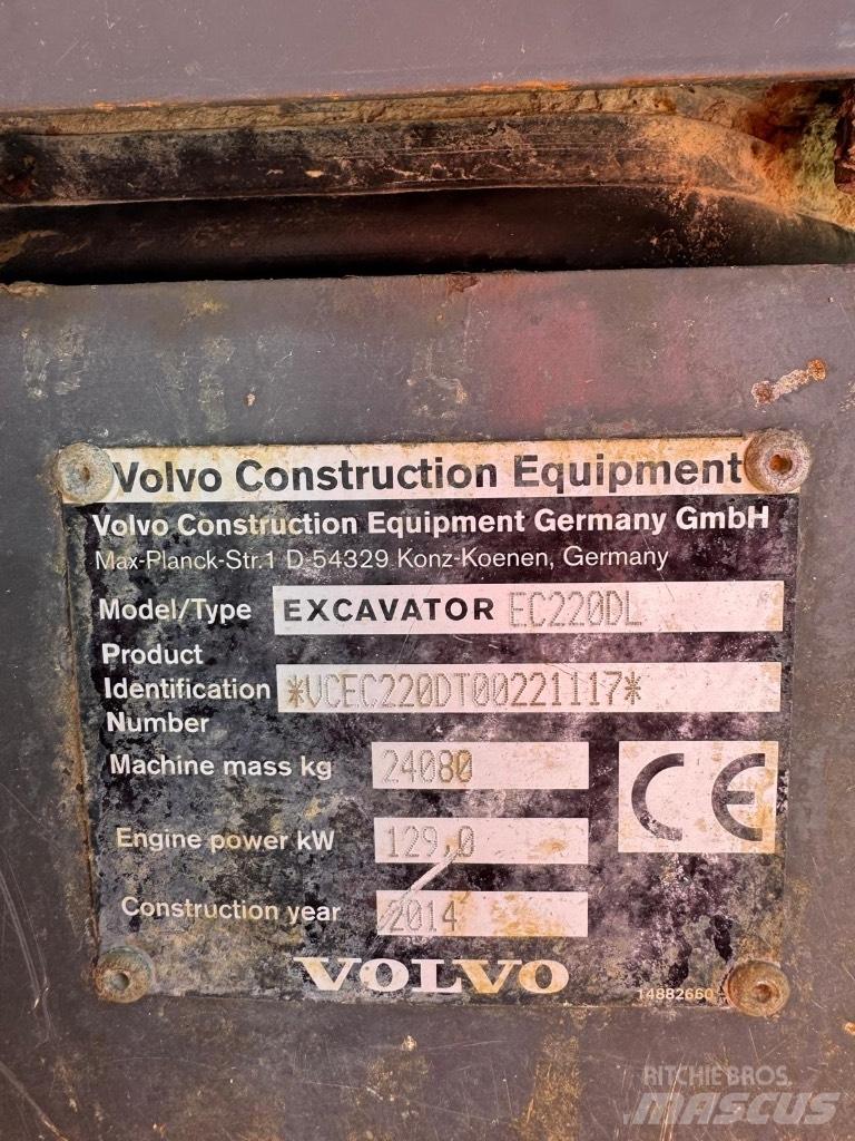 Volvo EC 220 DL Pelle sur chenilles