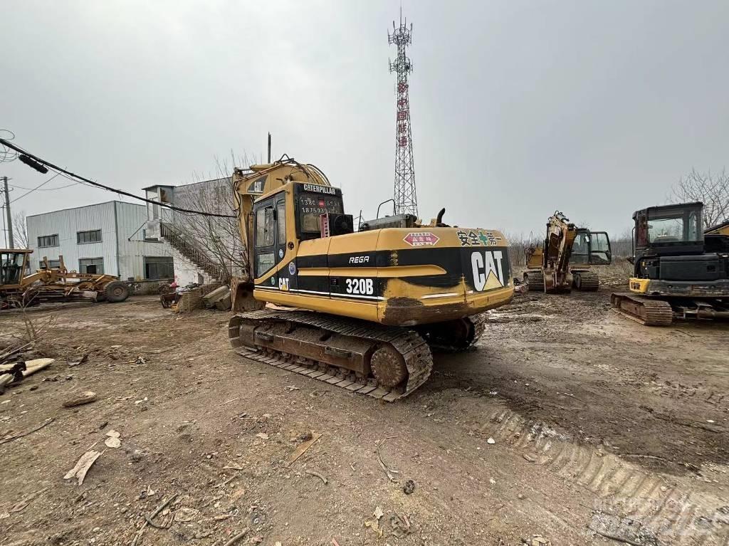 CAT 320 B L Pelle sur chenilles