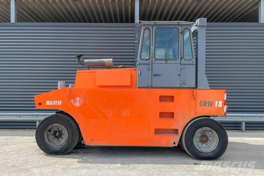 Hamm GRW 24 Rouleaux à pneumatiques