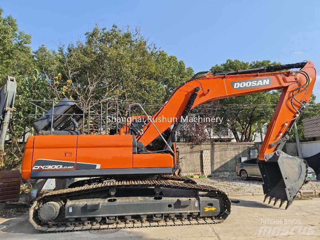 Doosan DX300 Pelle sur chenilles