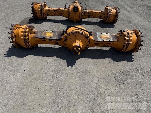 CASE 821 E AXLES Essieux