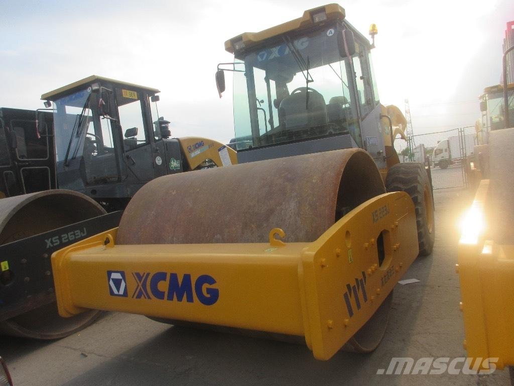 XCMG XS 263 J Rouleaux monocylindre