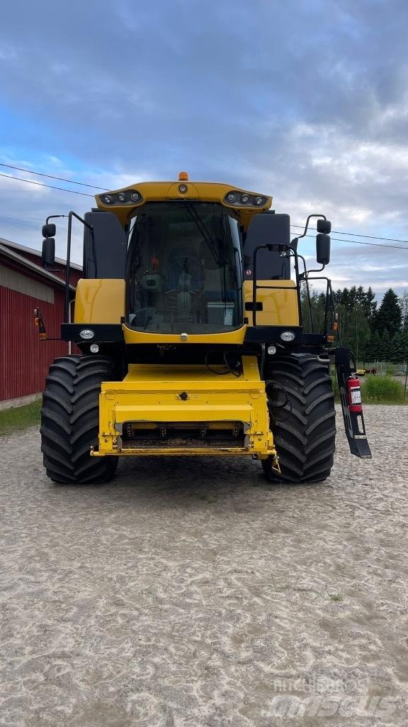 New Holland CX 6090 Moissonneuse batteuse