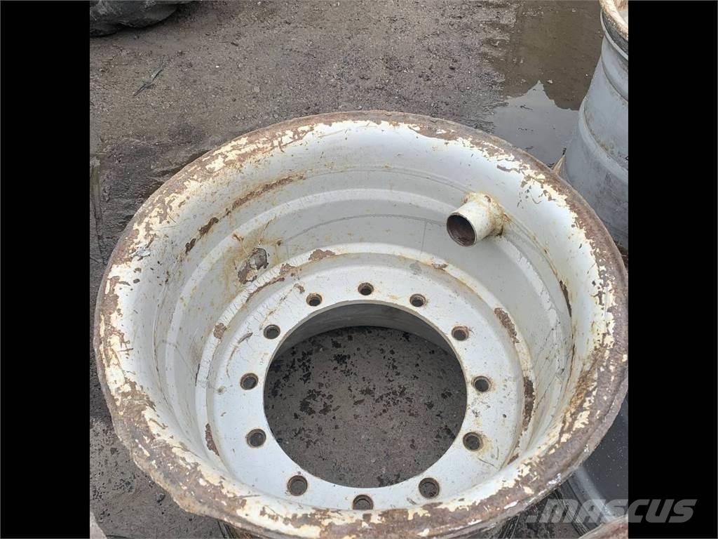 Gremo 1350 24x26,5 Pneus, roues et jantes