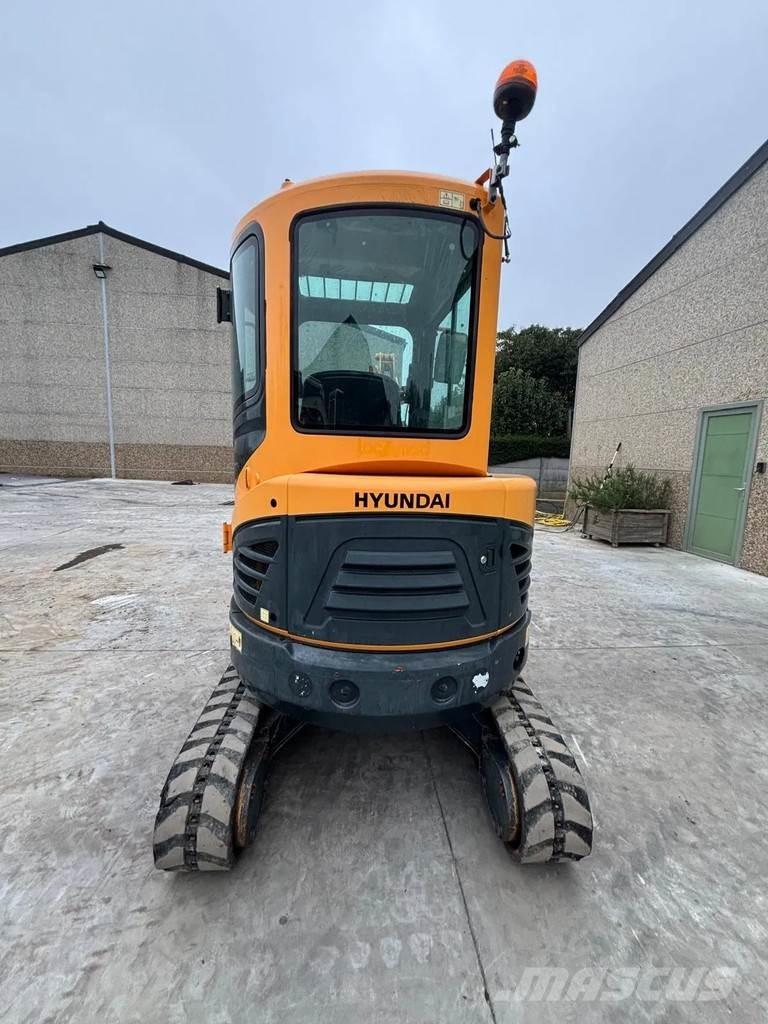 Hyundai R25Z Mini pelle < 7t