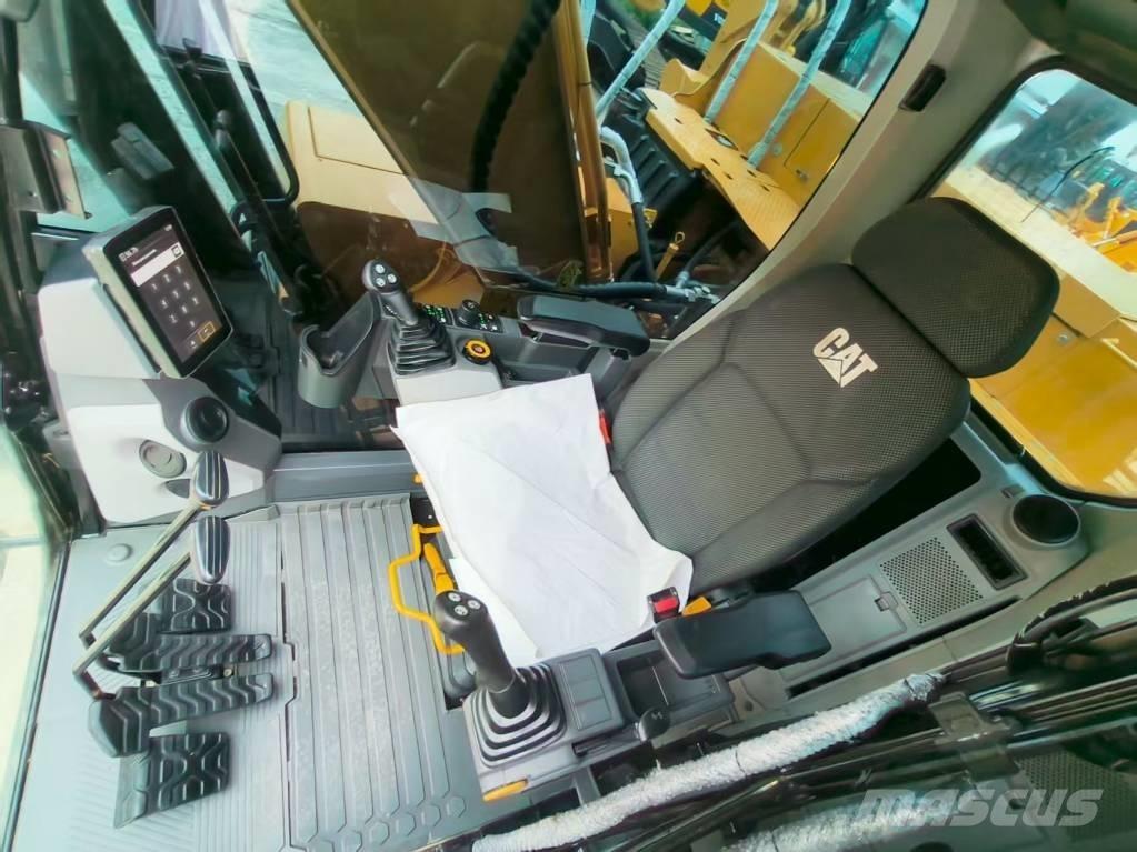 CAT 320 GC Pelle sur chenilles