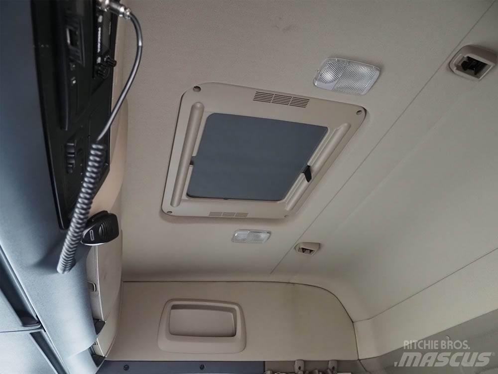 Scania R 730 Camion pour copeaux de bois