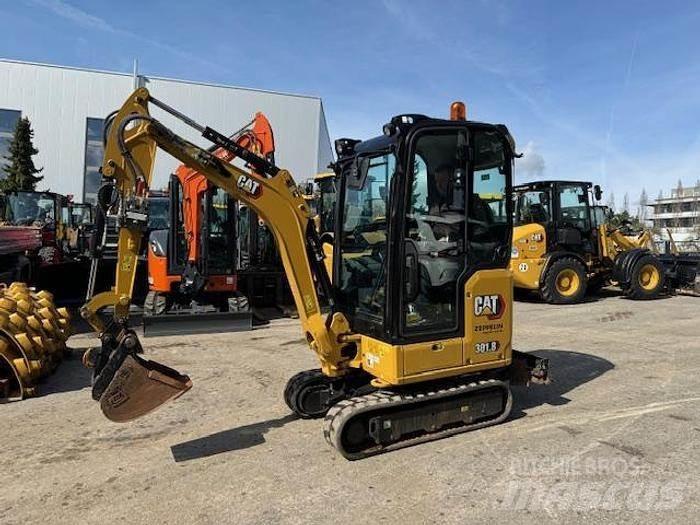 CAT 301.8-05A Mini pelle < 7t