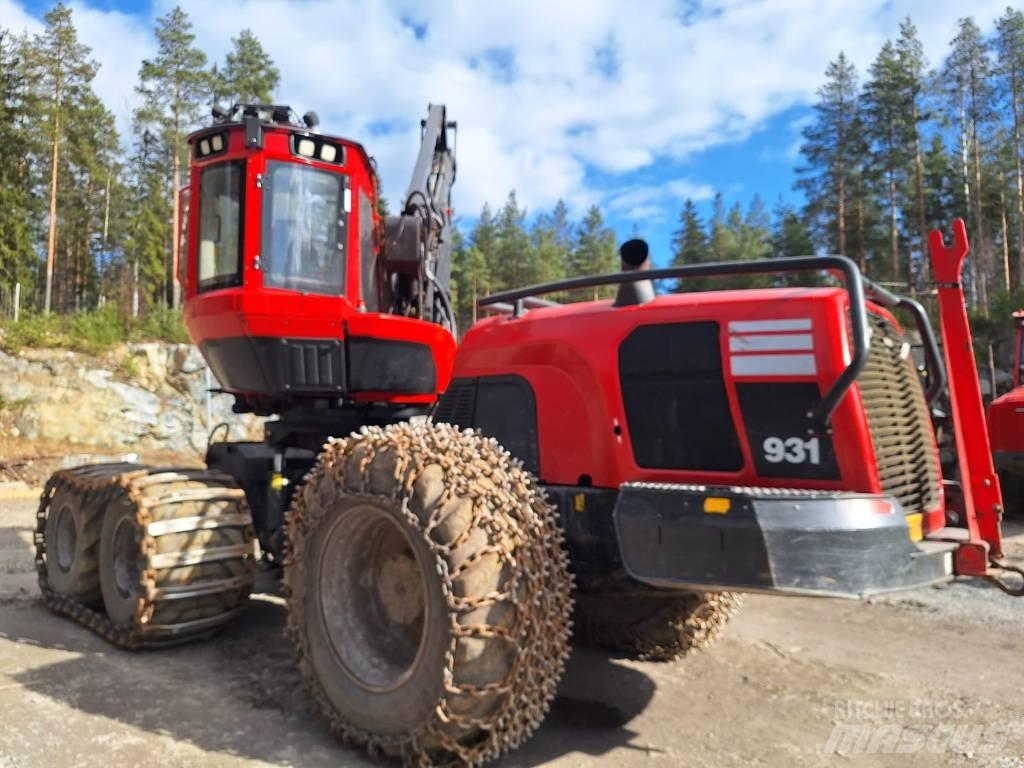 Komatsu 931 Abatteuse