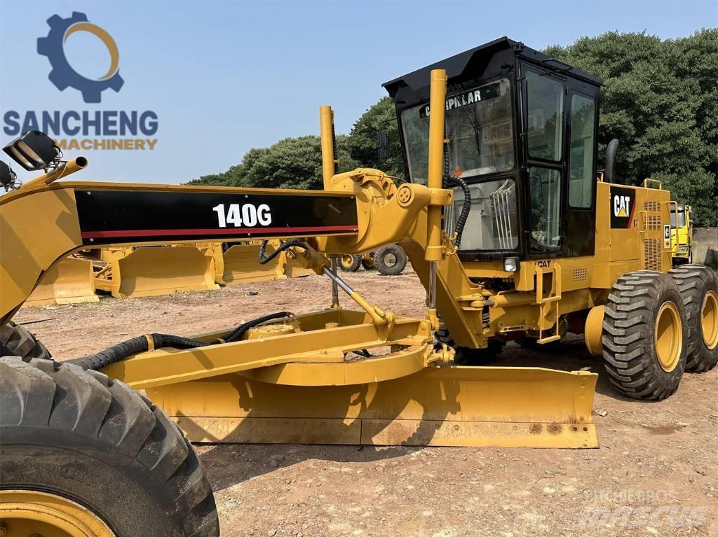 CAT 140G Niveleuse