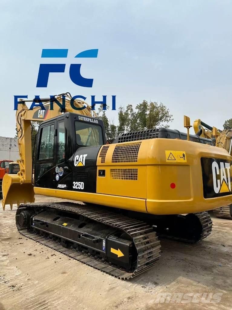 CAT 325 D Pelle sur chenilles