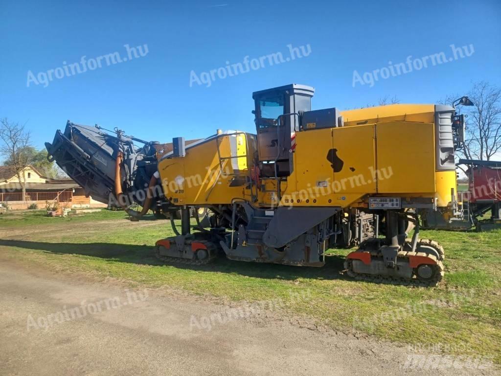 Wirtgen W210 Fraiseuse à froid