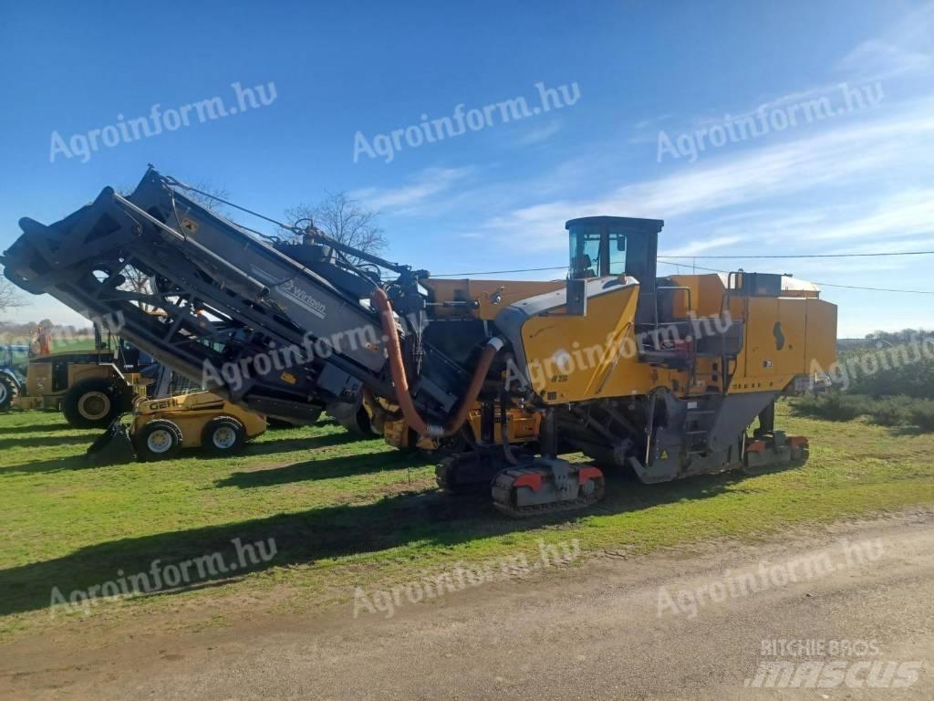 Wirtgen W210 Fraiseuse à froid