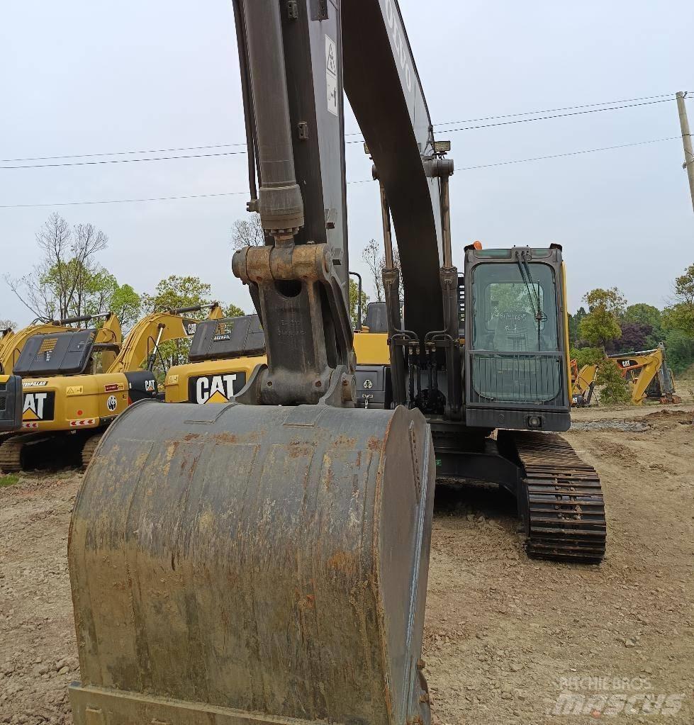 Volvo EC 210 Pelle sur chenilles