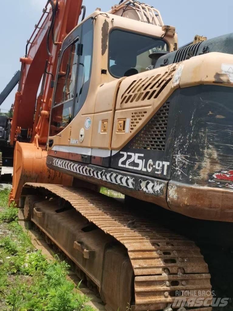Hyundai 225lc-9t Pelle sur chenilles