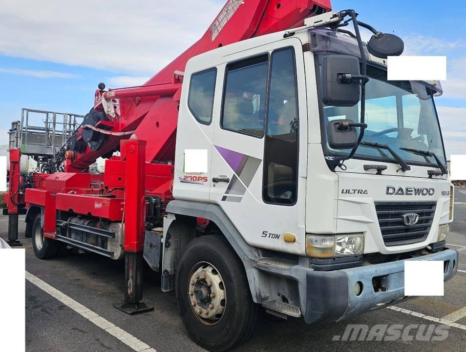 Jinwoo jw450 Camion nacelle