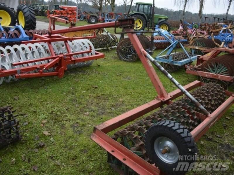Kverneland 900/14 Autres rouleaux