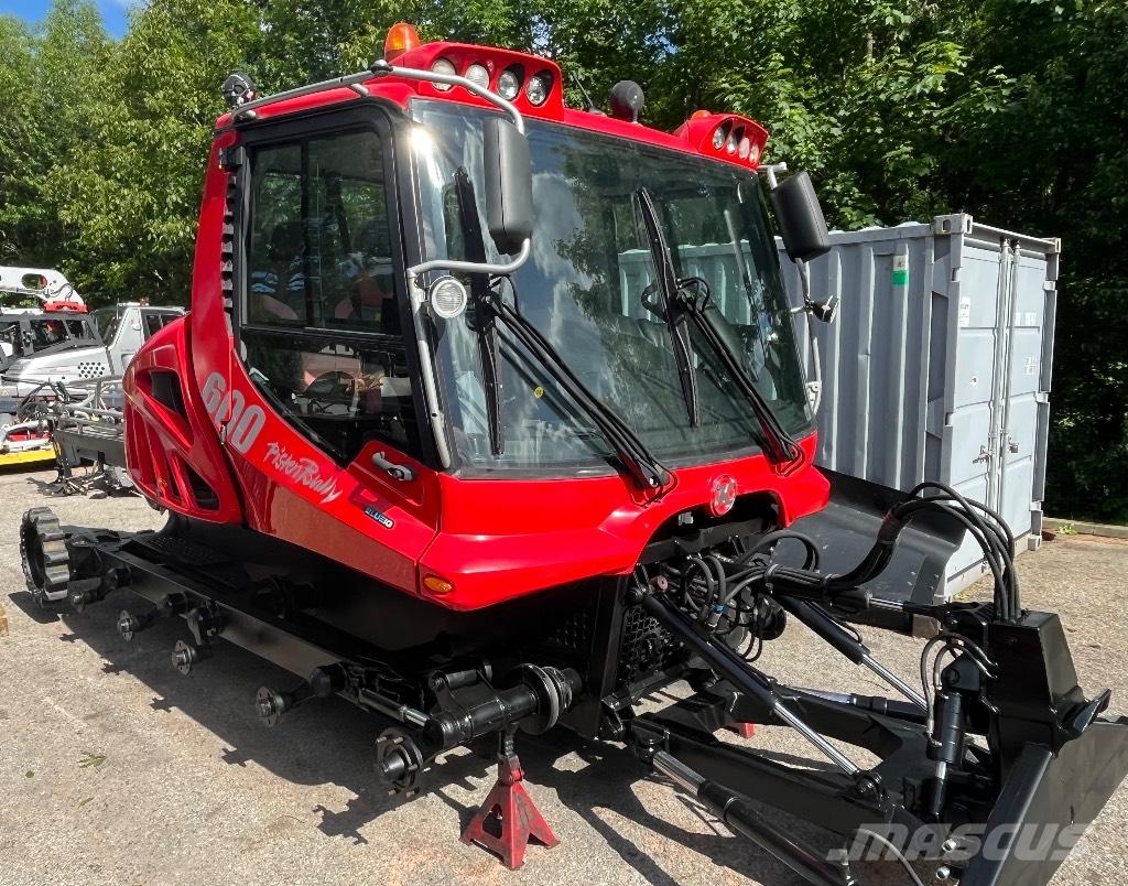  Pisten Bully PB600 Dameuse