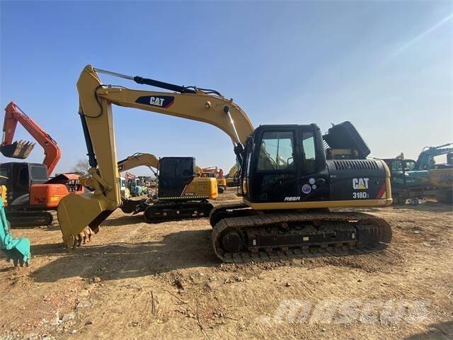 CAT 318D2 Pelle sur chenilles