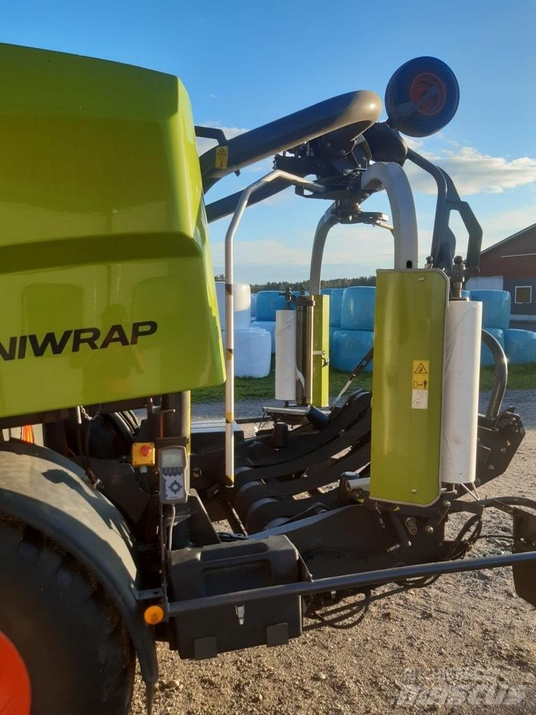 CLAAS 455 Presse à balle ronde